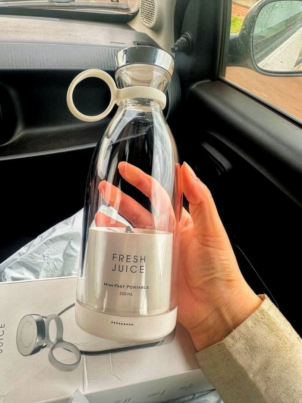 🥤 Fresh Juice Mini Portable Blender – 350mL USB Rechargeable Personal Juicer Bottle
